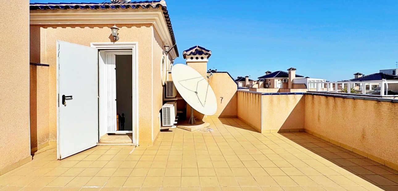 Herverkoop - Quad Villa -
Orihuela Costa - Villamartin