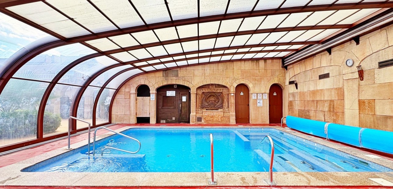 Herverkoop - Quad Villa -
Orihuela Costa - Villamartin