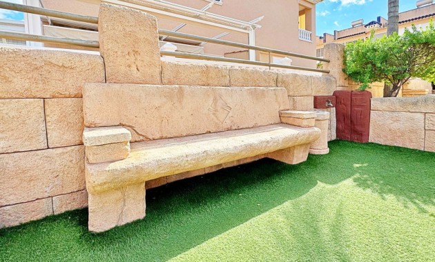 Herverkoop - Quad Villa -
Orihuela Costa - Villamartin