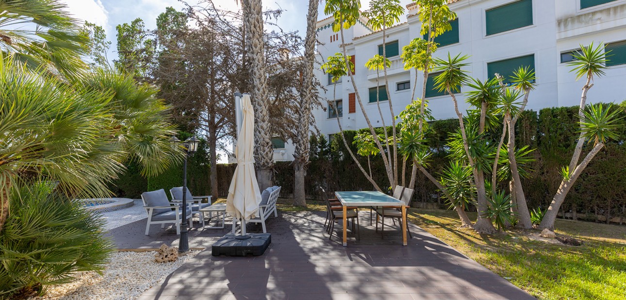 Herverkoop - Detached Villa -
Orihuela Costa - Las Filipinas