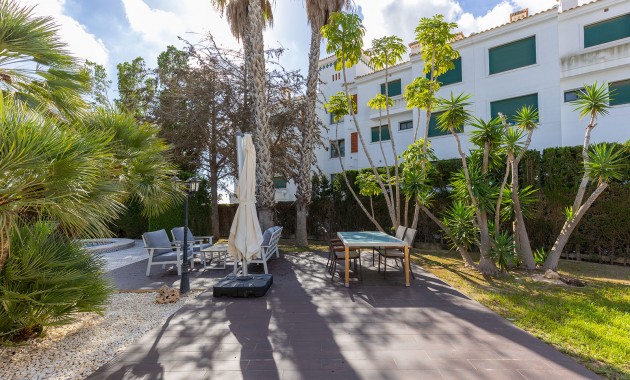 Herverkoop - Detached Villa -
Orihuela Costa - Las Filipinas