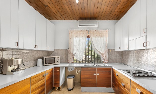 Herverkoop - Detached Villa -
Orihuela Costa - Las Filipinas