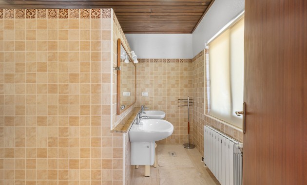 Herverkoop - Detached Villa -
Orihuela Costa - Las Filipinas