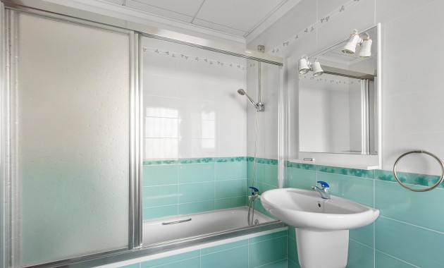 Herverkoop - Detached Villa -
Orihuela Costa - Las Filipinas