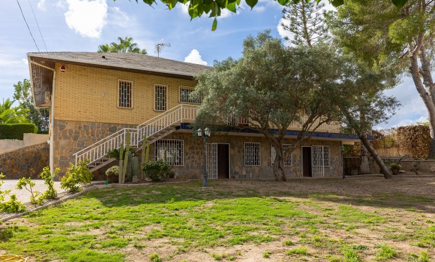 Herverkoop - Detached Villa -
Orihuela Costa - Las Filipinas