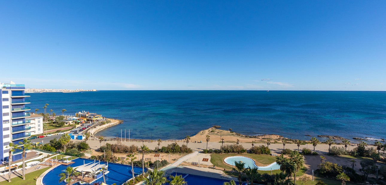 Herverkoop - Appartement / flat -
Orihuela Costa - Punta Prima