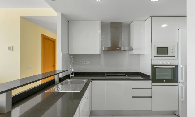 Herverkoop - Appartement / flat -
Orihuela Costa - Punta Prima