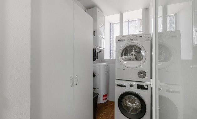 Herverkoop - Appartement / flat -
Orihuela Costa - Punta Prima