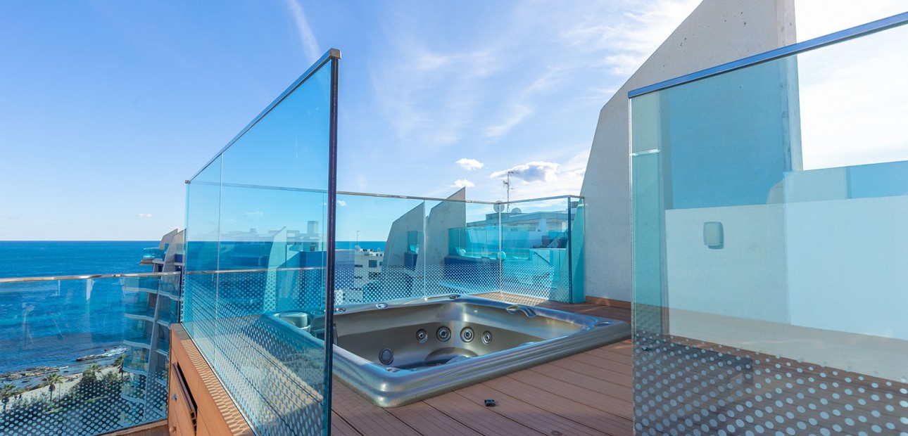 Herverkoop - Appartement / flat -
Orihuela Costa - Punta Prima