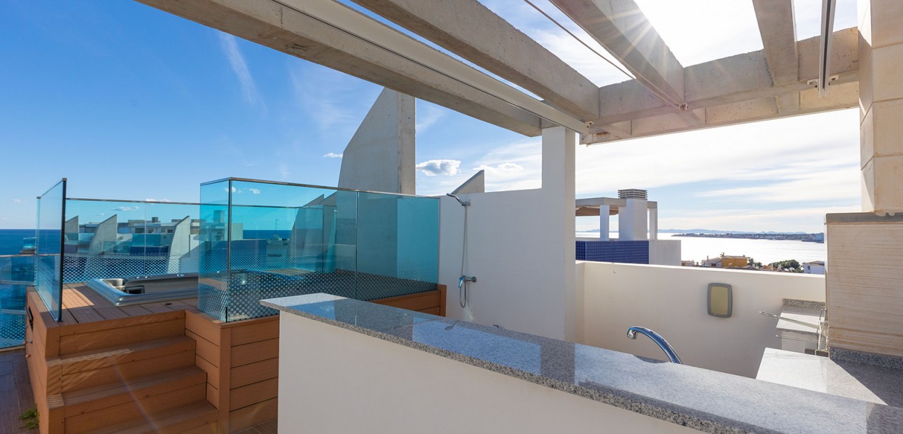 Herverkoop - Appartement / flat -
Orihuela Costa - Punta Prima