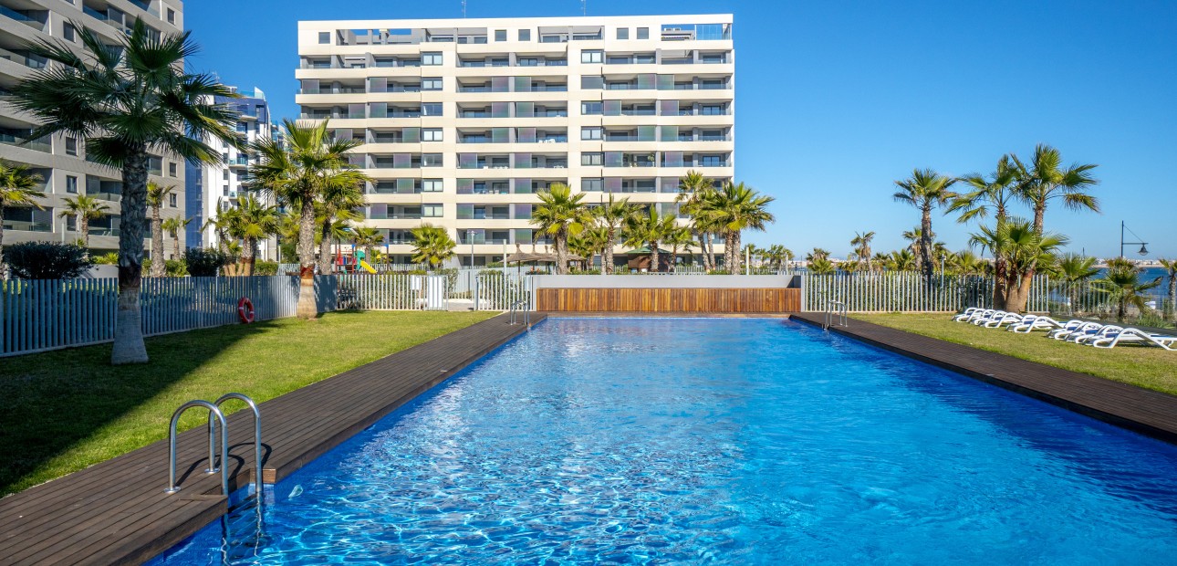 Herverkoop - Appartement / flat -
Orihuela Costa - Punta Prima