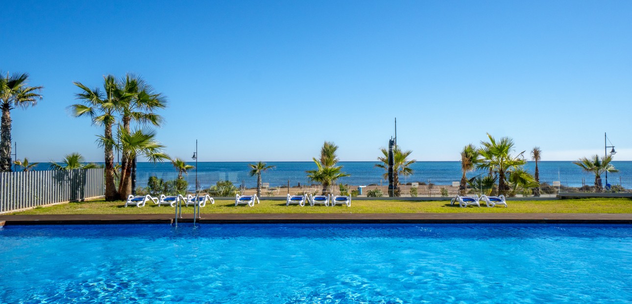 Herverkoop - Appartement / flat -
Orihuela Costa - Punta Prima