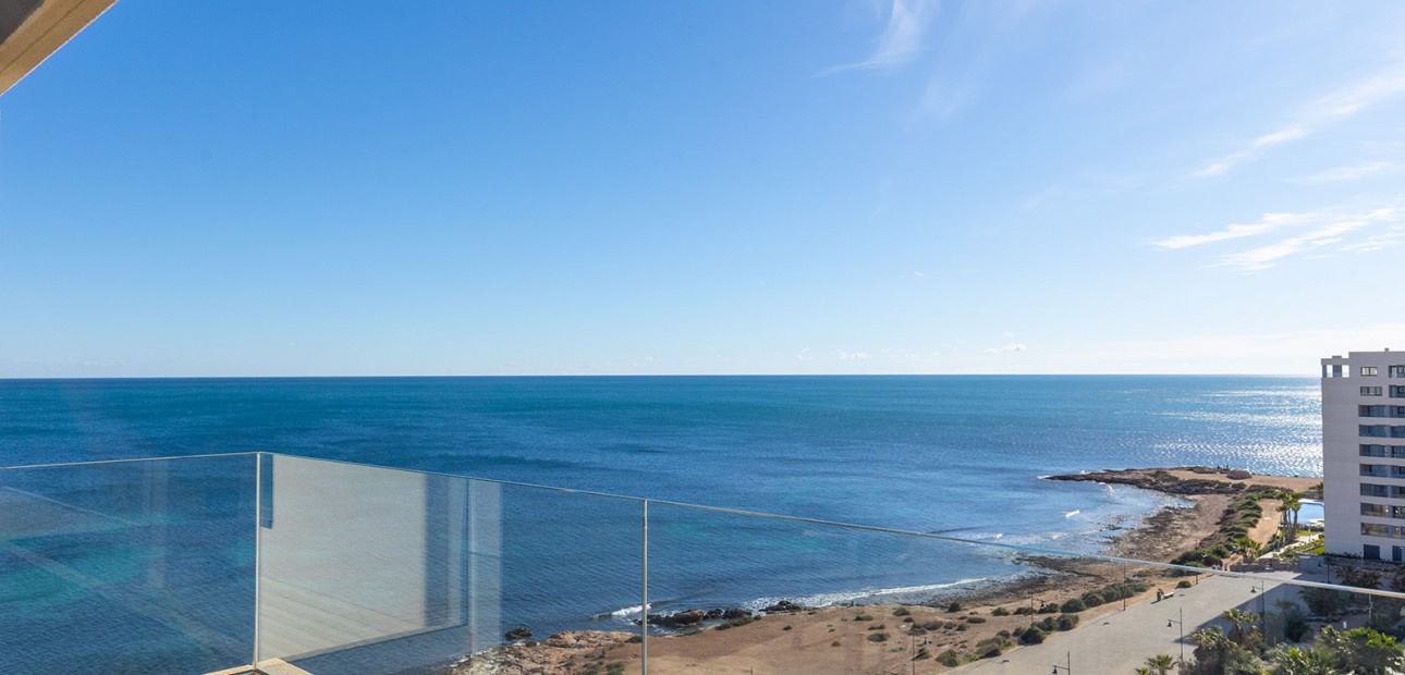 Herverkoop - Appartement / flat -
Orihuela Costa - Punta Prima