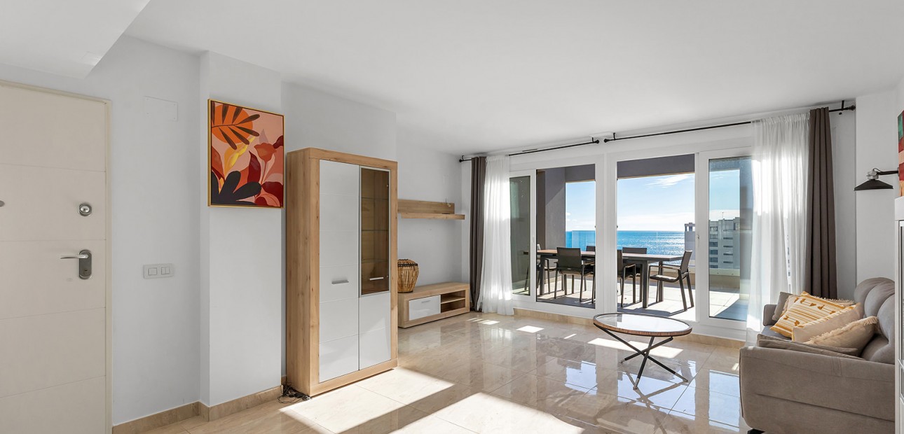 Herverkoop - Appartement / flat -
Orihuela Costa - Punta Prima