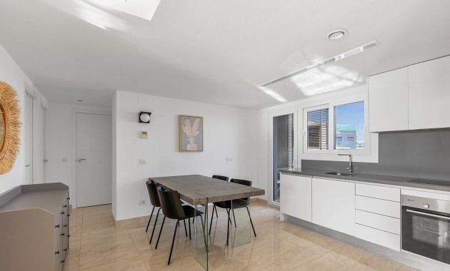 Herverkoop - Appartement / flat -
Orihuela Costa - Punta Prima