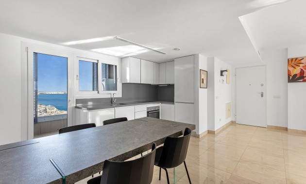 Herverkoop - Appartement / flat -
Orihuela Costa - Punta Prima