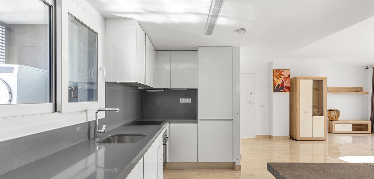 Herverkoop - Appartement / flat -
Orihuela Costa - Punta Prima