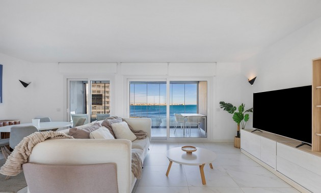 Herverkoop - Appartement / flat -
Orihuela Costa - Punta Prima