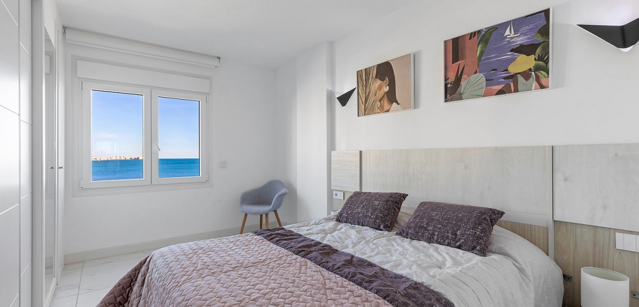 Herverkoop - Appartement / flat -
Orihuela Costa - Punta Prima