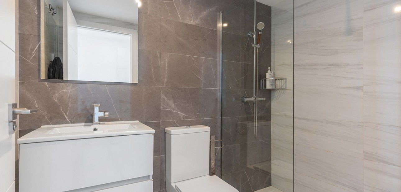 Herverkoop - Appartement / flat -
Orihuela Costa - Punta Prima