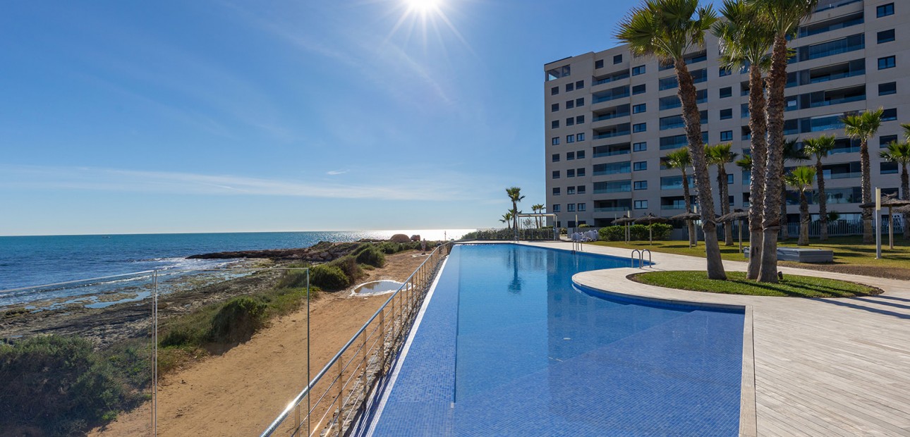 Herverkoop - Appartement / flat -
Orihuela Costa - Punta Prima