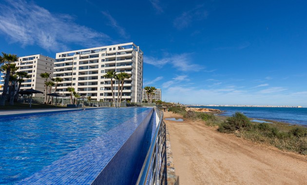 Herverkoop - Appartement / flat -
Orihuela Costa - Punta Prima