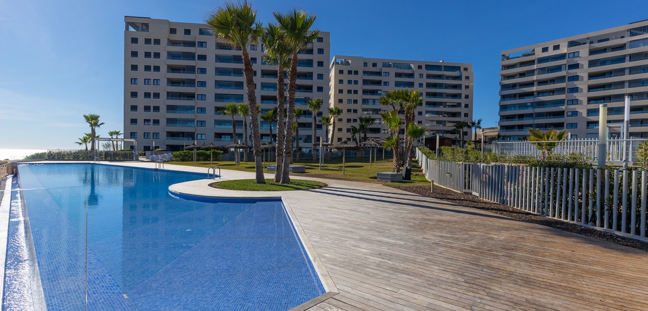 Herverkoop - Appartement / flat -
Orihuela Costa - Punta Prima