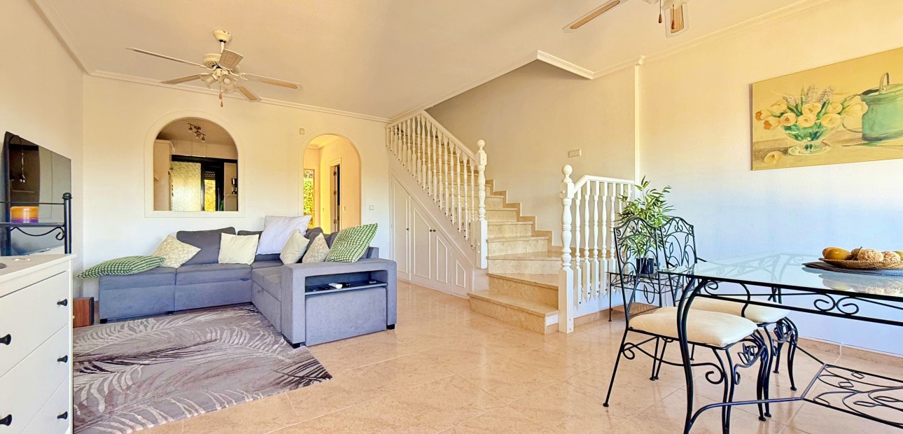 Herverkoop - Herenhuis -
Orihuela Costa - Lomas de Campoamor