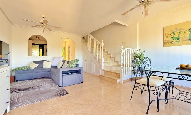 Herverkoop - Herenhuis -
Orihuela Costa - Lomas de Campoamor