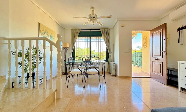 Herverkoop - Herenhuis -
Orihuela Costa - Lomas de Campoamor