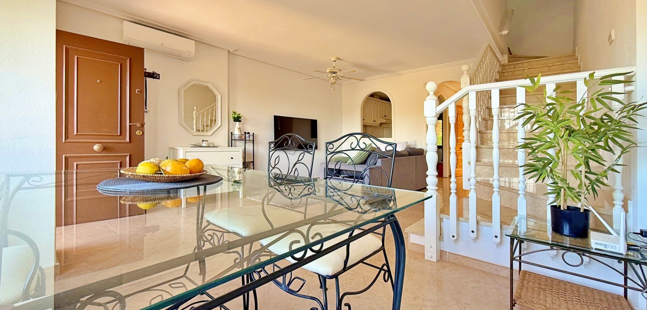 Herverkoop - Herenhuis -
Orihuela Costa - Lomas de Campoamor