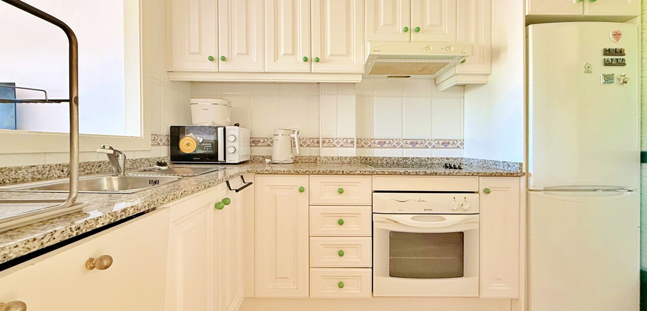 Herverkoop - Herenhuis -
Orihuela Costa - Lomas de Campoamor