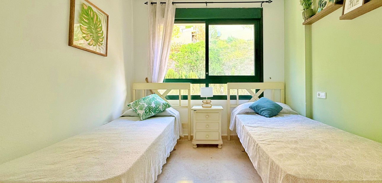 Herverkoop - Herenhuis -
Orihuela Costa - Lomas de Campoamor