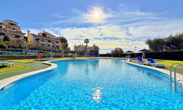 Herverkoop - Herenhuis -
Orihuela Costa - Lomas de Campoamor