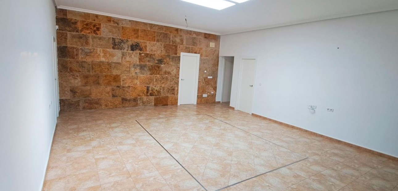 Herverkoop - Country Property -
Catral - Catral - Country