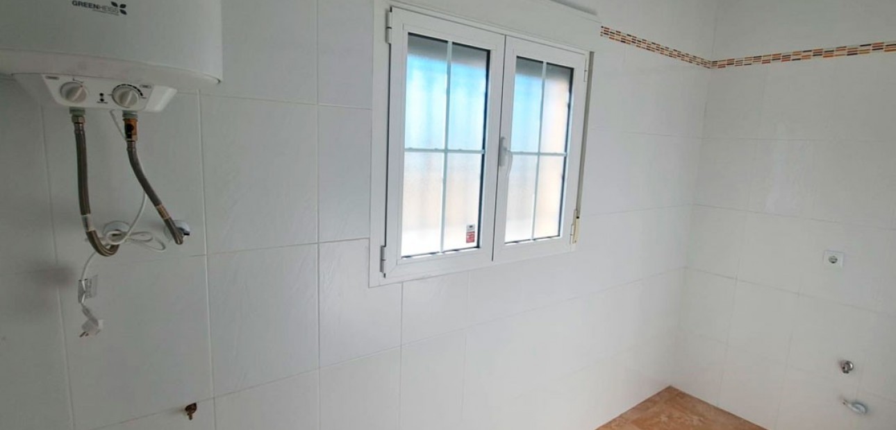 Herverkoop - Country Property -
Catral - Catral - Country