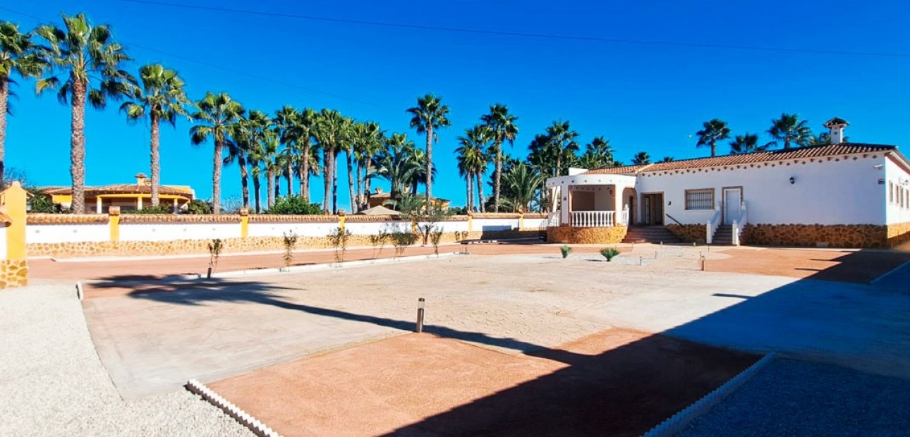 Herverkoop - Country Property -
Catral - Catral - Country