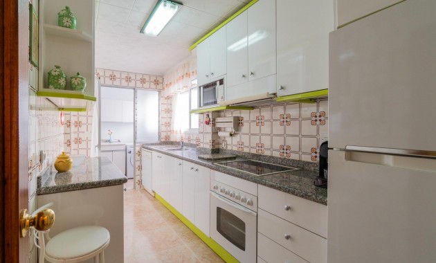 Herverkoop - Penthouse -
Torrevieja - Playa del cura