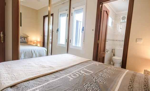 Herverkoop - House -
Torrevieja - Calas Blancas