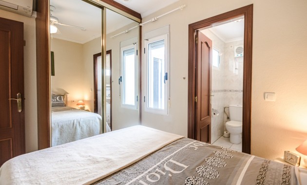 Herverkoop - House -
Torrevieja - Calas Blancas