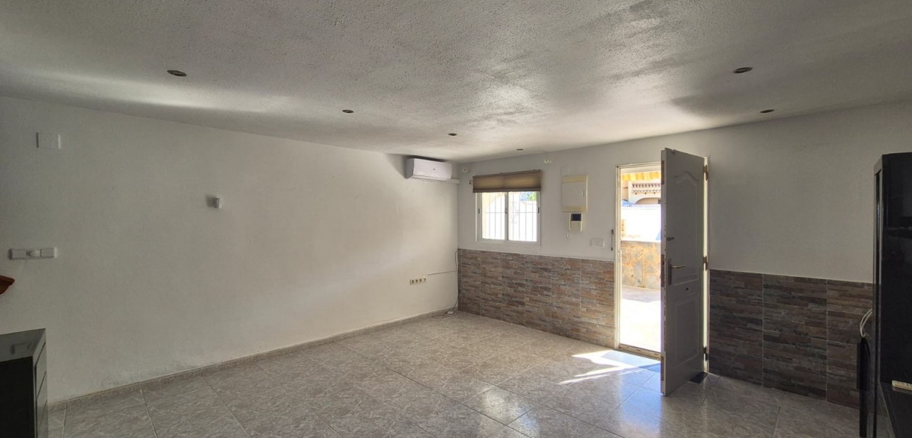 Herverkoop - House -
Torrevieja - LOS BALCONES - LOS ALTOS