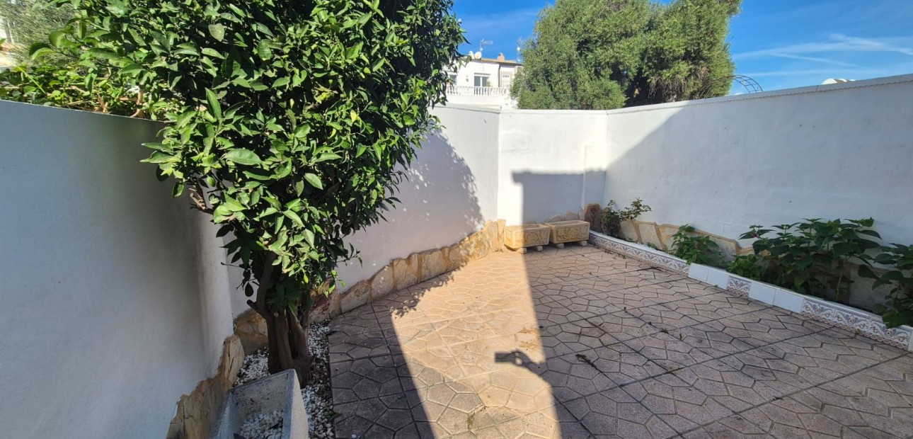 Herverkoop - House -
Torrevieja - LOS BALCONES - LOS ALTOS