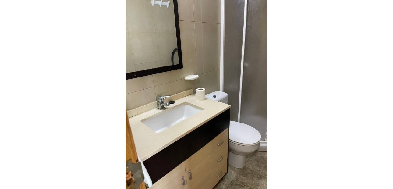 Herverkoop - Appartement / flat -
Torrevieja - Punta prima