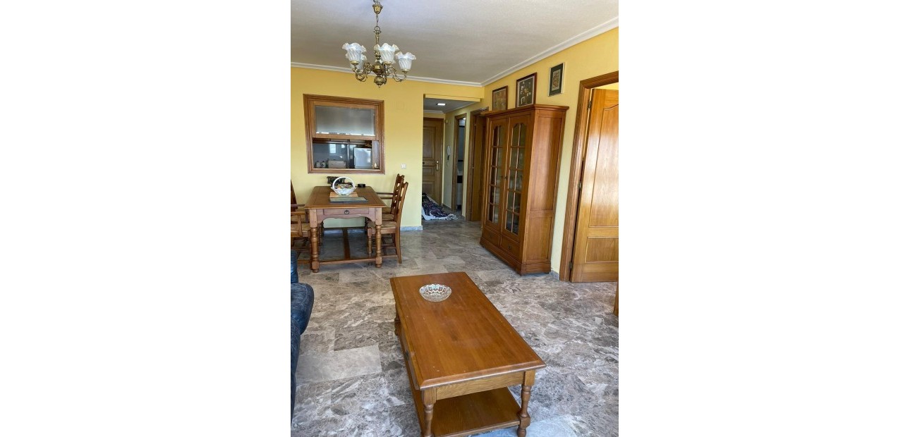 Herverkoop - Appartement / flat -
Torrevieja - Punta prima