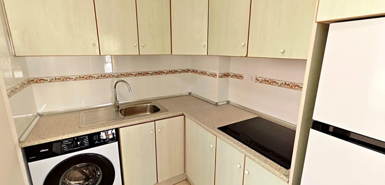 Herverkoop - Appartement / flat -
Orihuela Costa - La Zenia