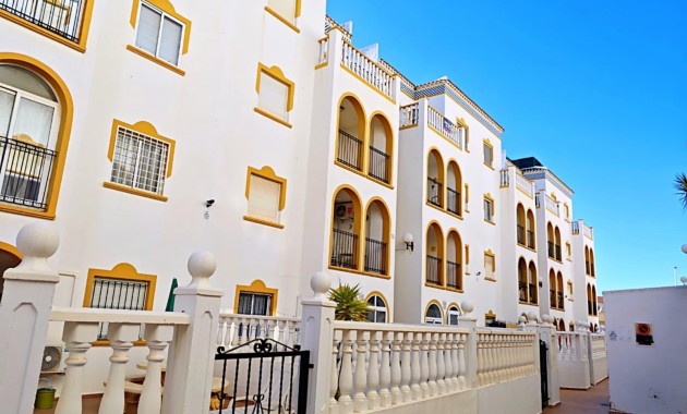 Herverkoop - Appartement / flat -
Orihuela Costa - La Zenia