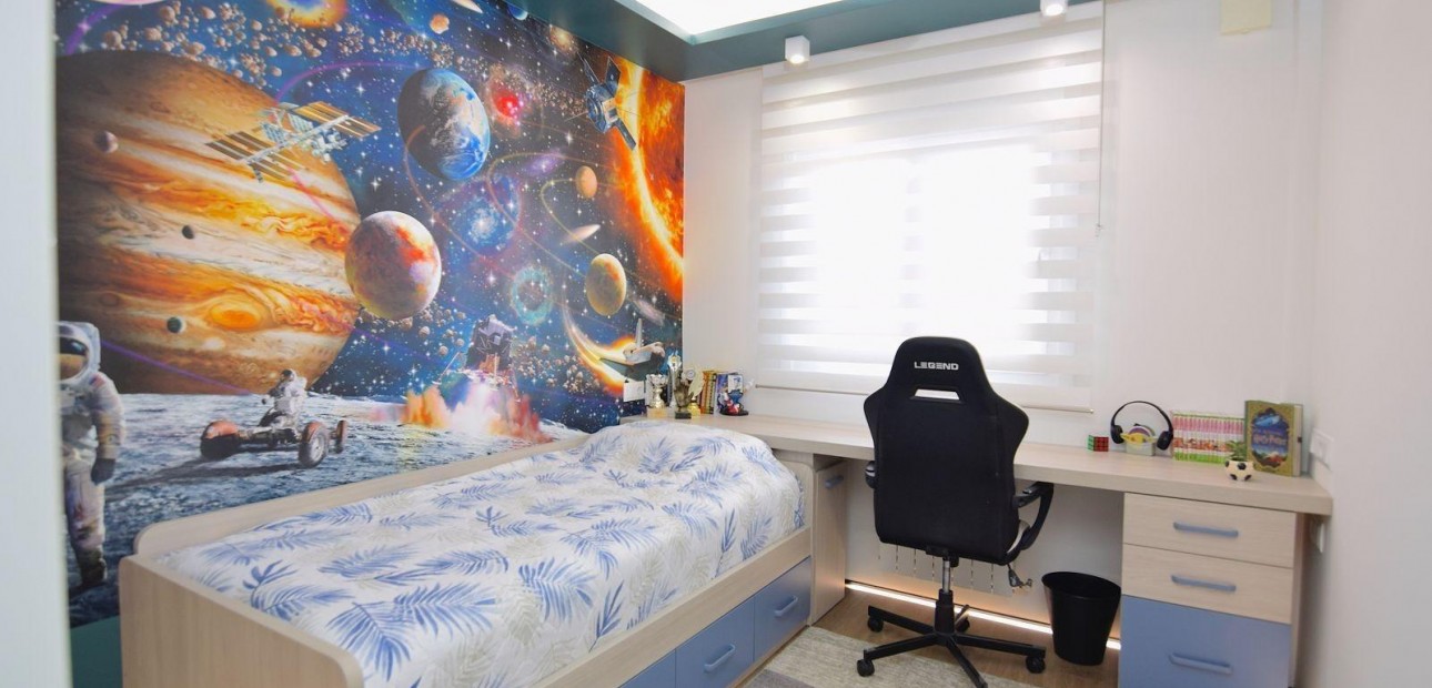 Herverkoop - duplex -
Torrevieja - La Siesta - El Salado - Torreta