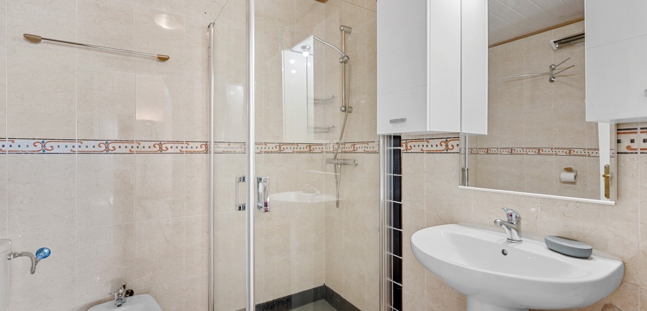 Herverkoop - Herenhuis -
Ciudad Quesada - Ciudad Quesada - Town