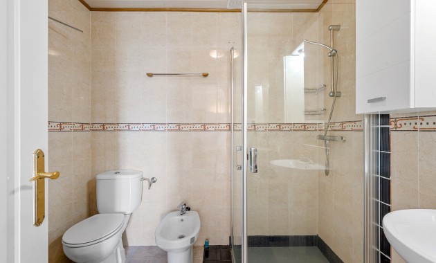 Herverkoop - Herenhuis -
Ciudad Quesada - Ciudad Quesada - Town