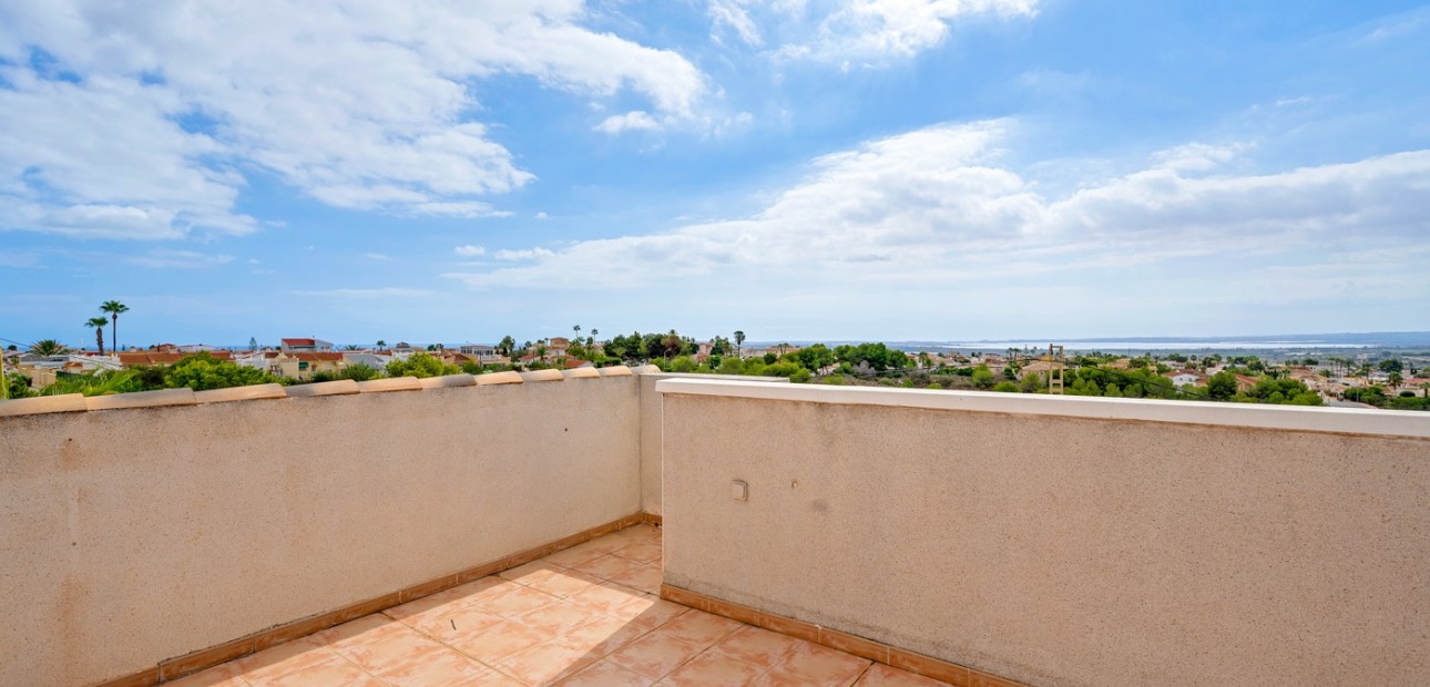 Herverkoop - Herenhuis -
Ciudad Quesada - Ciudad Quesada - Town